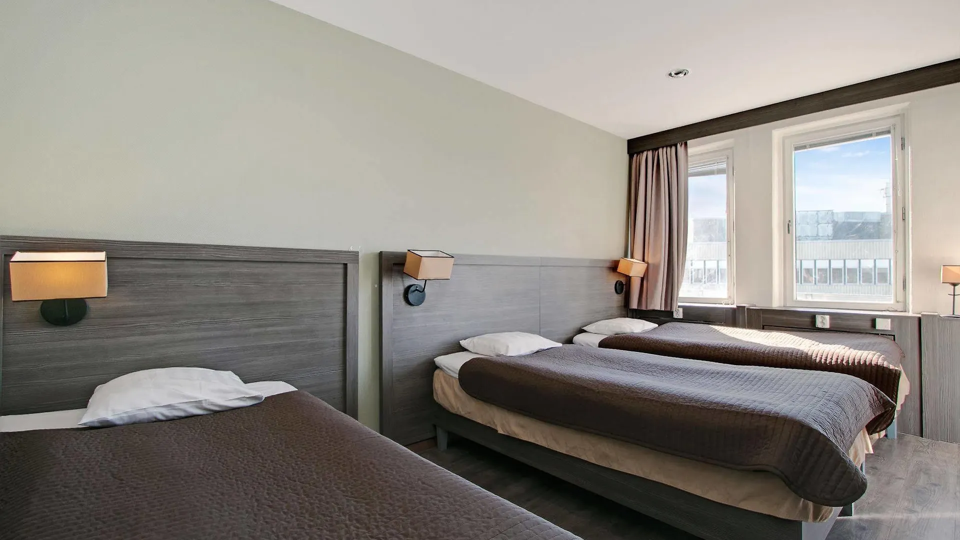 Brunnby Hotel Stockholm 2*,